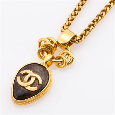 chanel vintage diamond cc necklace|pre owned chanel jewellery.